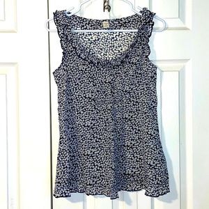 Old Navy 🌑 Ruffled Trim Top - Size: S